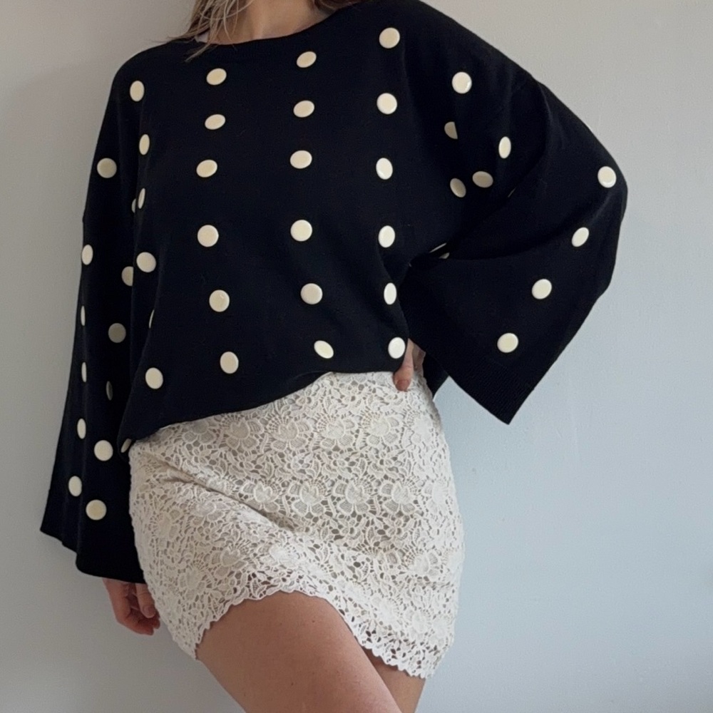 Vecceli Italy Black Sweater 3D White Polka Dots Pop Art Mod Chic Top Size S M